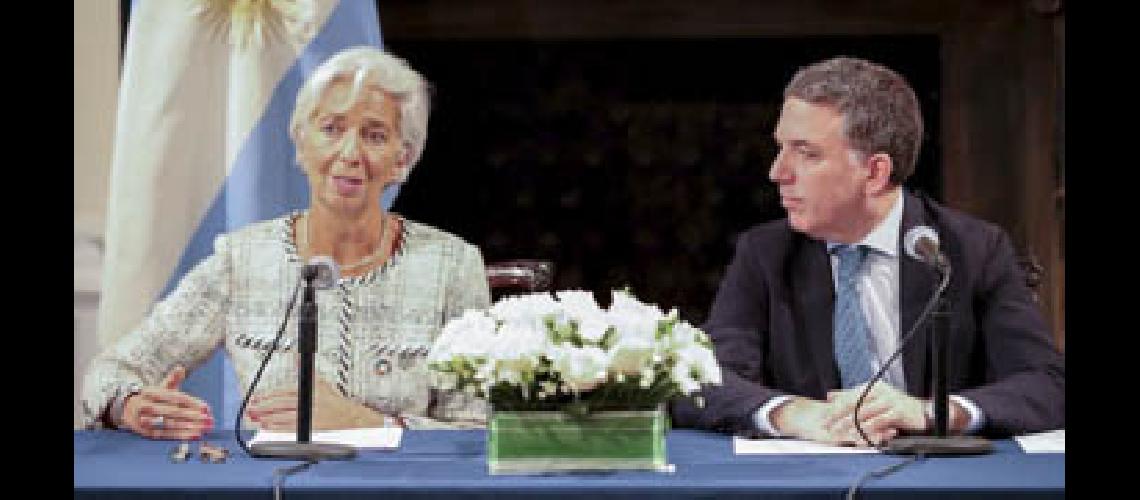 Nueva revisioacuten de cuentas del FMI para nuevo desembolso
