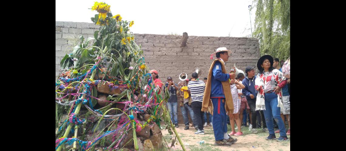 #147Ahijaditos#148 festejaron su diacutea 