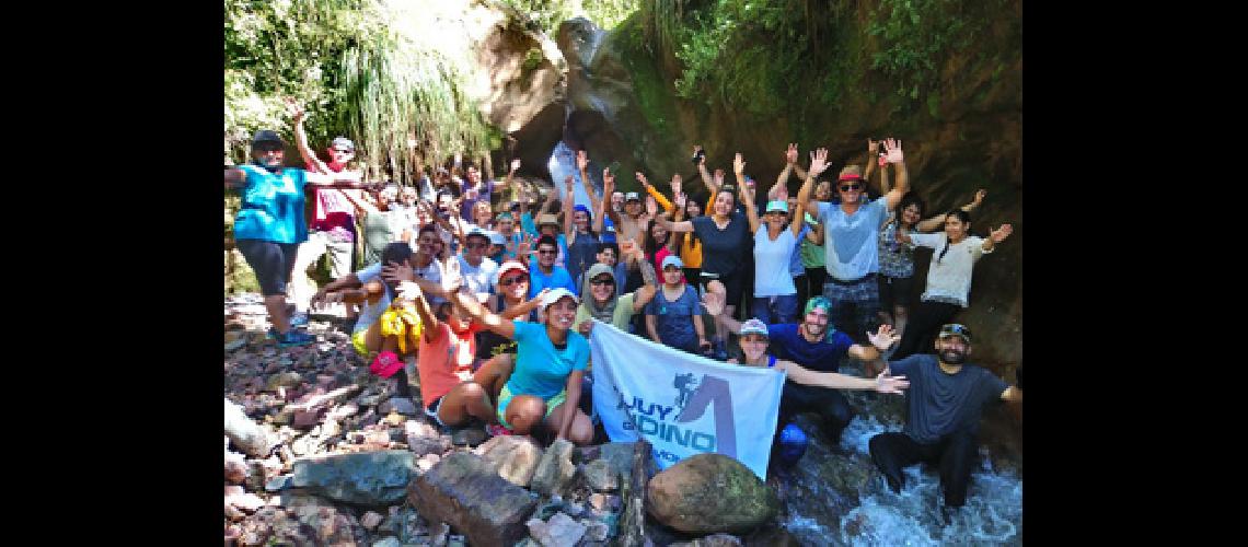 Exitoso recorido  al chorro de Varas