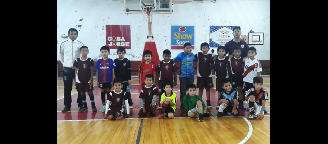 La escuelita #147granate#148  una gran opcioacuten  para los chicos