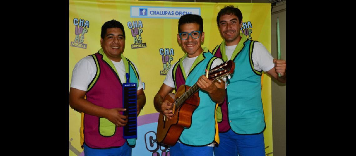 Chalupas musical despierta  emociones a traveacutes de canciones  