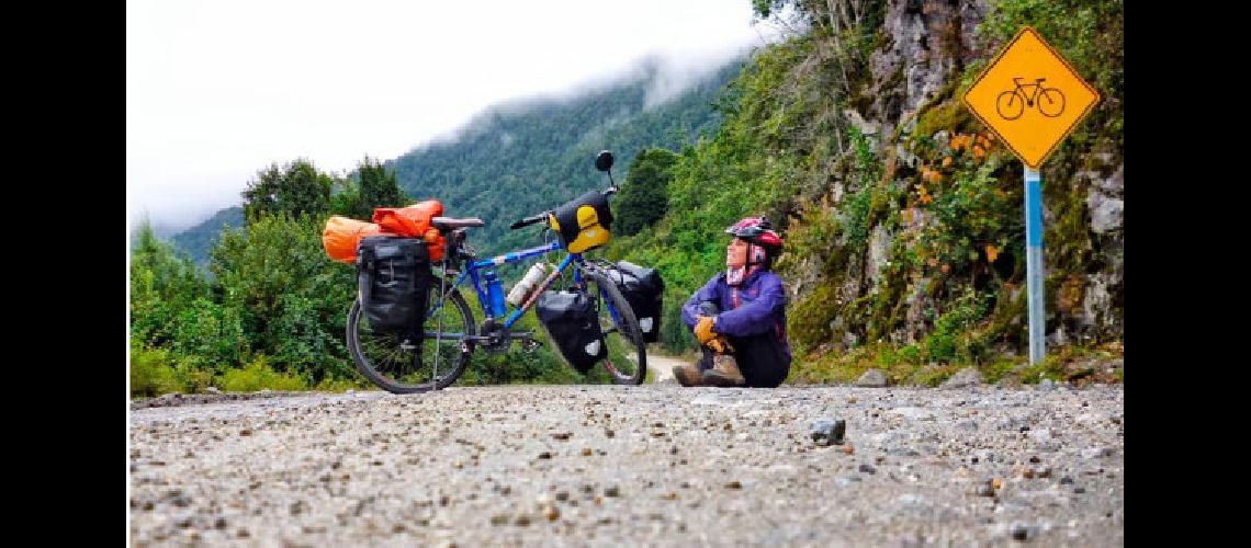 #147Libre y a pedal#148 recorre  Latinoameacuterica en bicicleta