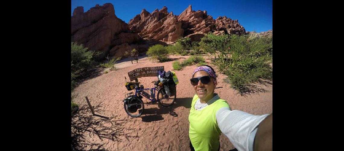 #147Libre y a pedal#148 recorre  Latinoameacuterica en bicicleta