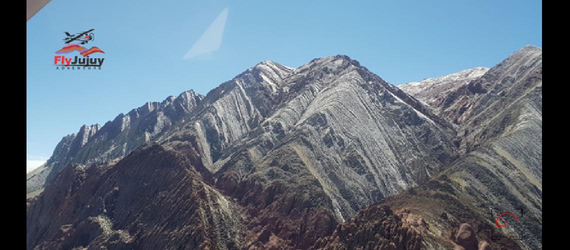 Registran bellas fotos aeacutereas de cerros nevados y del Hornocal 