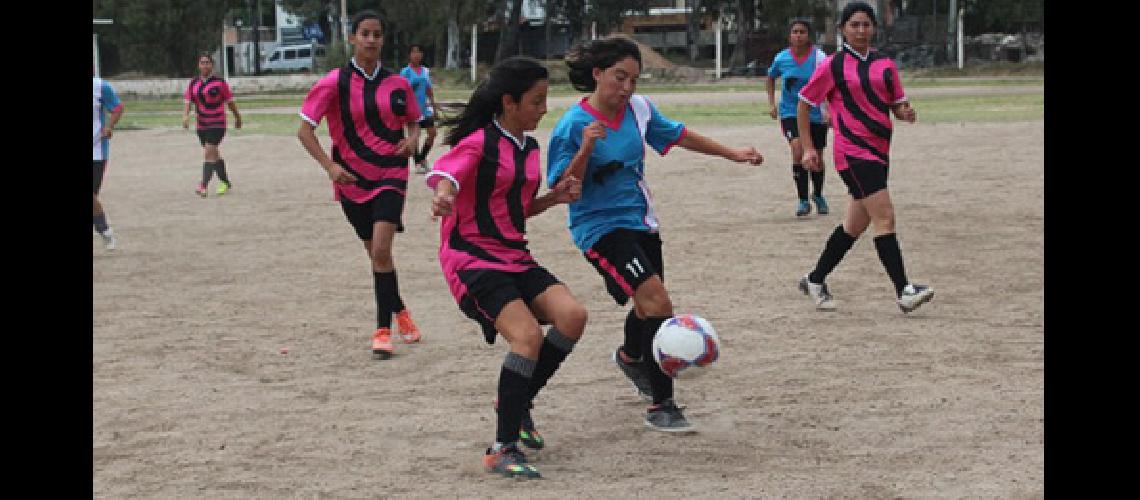 Una futbolista herida en pelea 