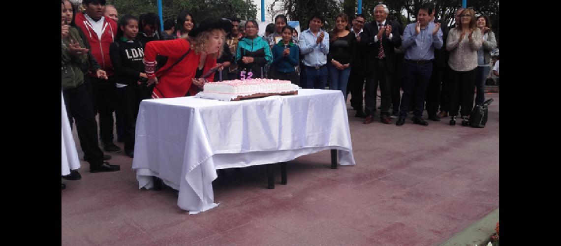 Con un acto en Plaza San Martiacuten  Perico celebroacute los 52 antildeos como ciudad 