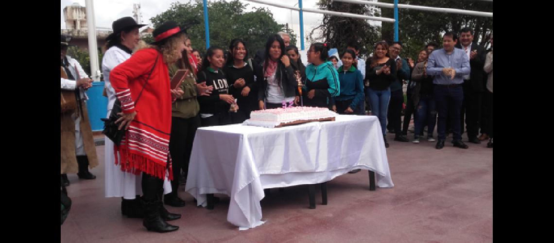 Con un acto en Plaza San Martiacuten  Perico celebroacute los 52 antildeos como ciudad 