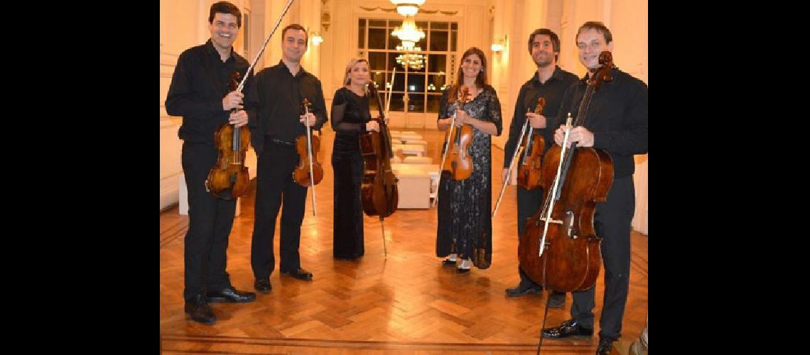 Mozarteum Jujuy presenta  a  la Orquesta UCASAl junto  a  Emmanuele Baldini