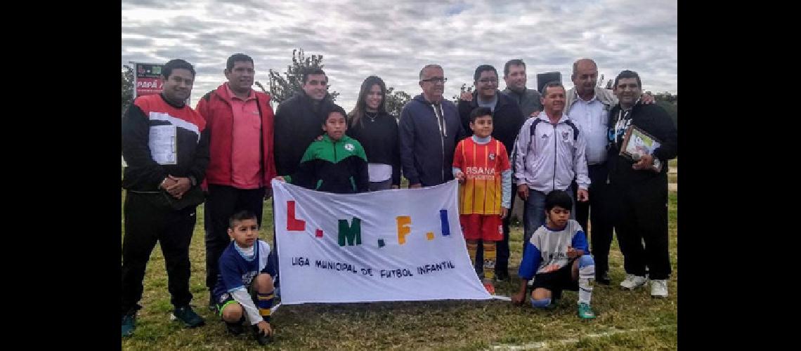 Se puso en marcha la Liga  Municipal de Fuacutetbol Infantil 