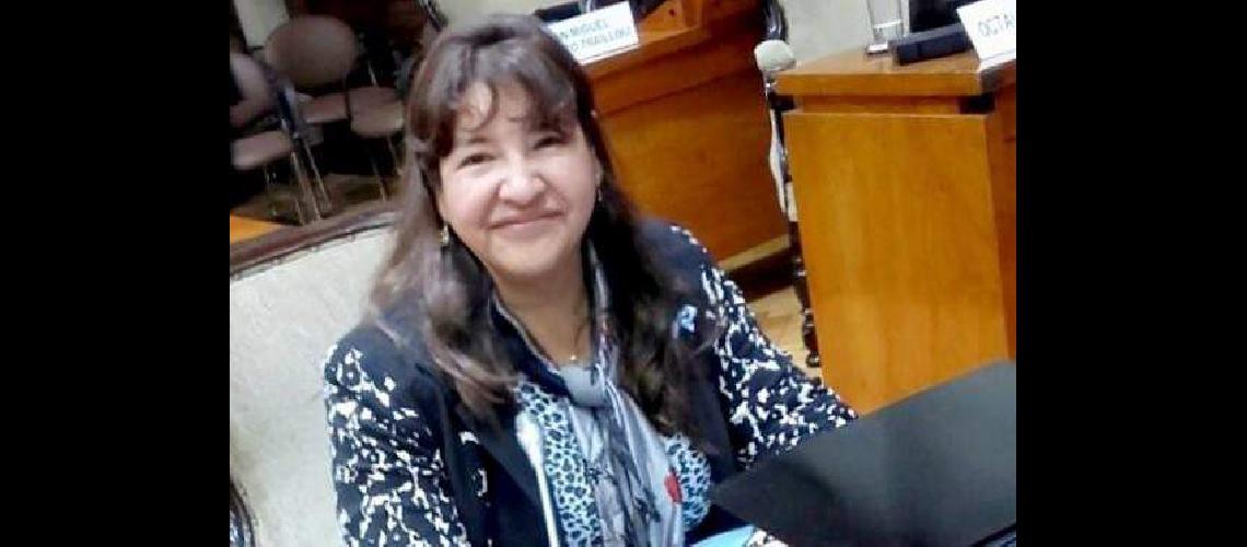 Pizarro contradijo a la diputada Soliacutes- #147Deja mucho que desear esta persona#148