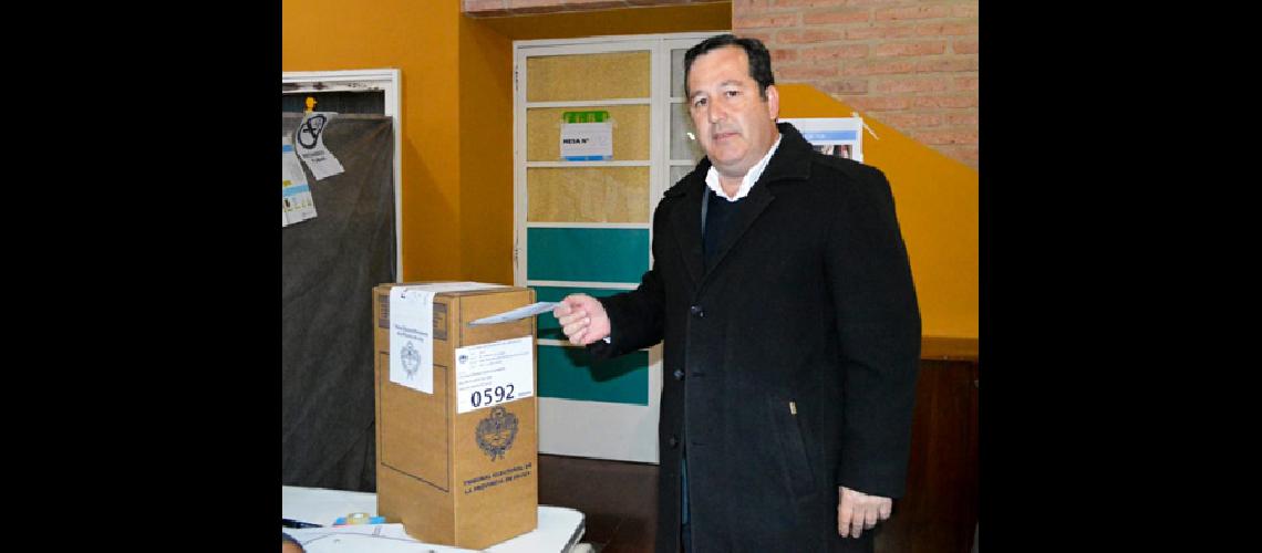 Alejandro Snopek- quotViviemos unas elecciones atiacutepicas por las fechas no estamos acostumbrados a votar en esta eacutepoca del antildeoquot