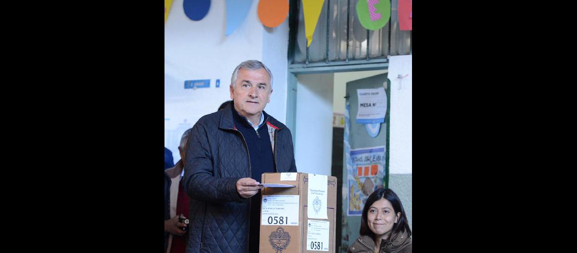 Morales rescatoacute el #147clima de paz respeto y de convivencia#148