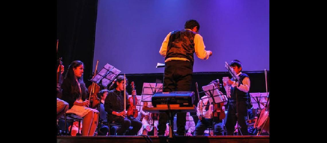 Gala musical con alumnos del  proyecto Muacutesica con alas