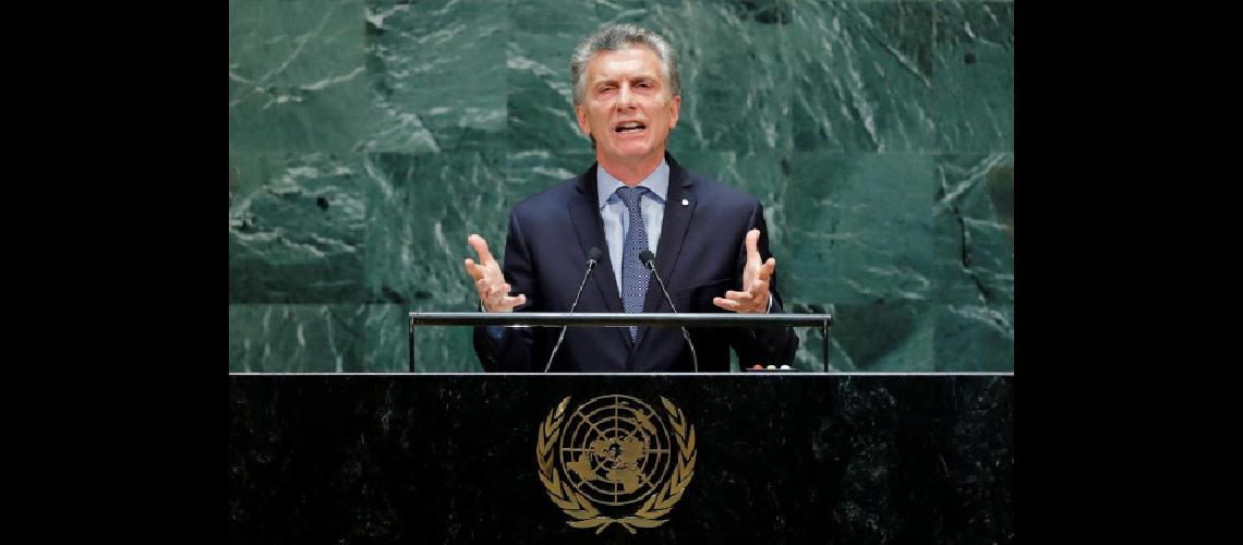 Macri llamoacute a reanudar  el diaacutelogo por Malvinas