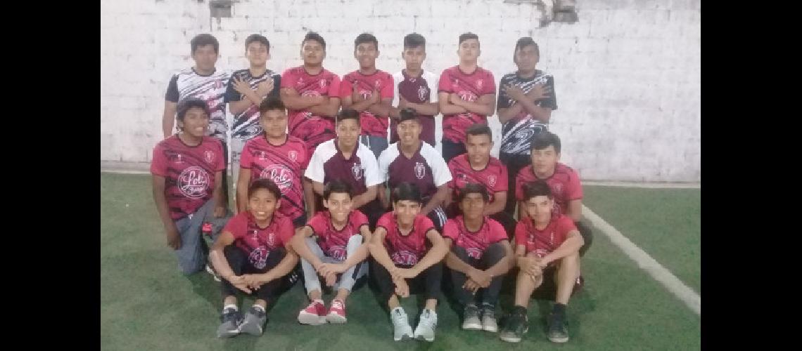  Por los clubes El #147granate#148  jugaraacute en Charata Chaco