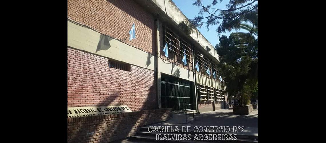 Exaacutemenes y horas  vacantes