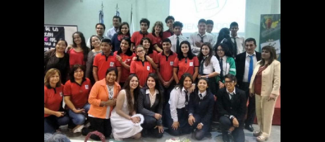 Expondraacuten proyectos socio-comunitarios