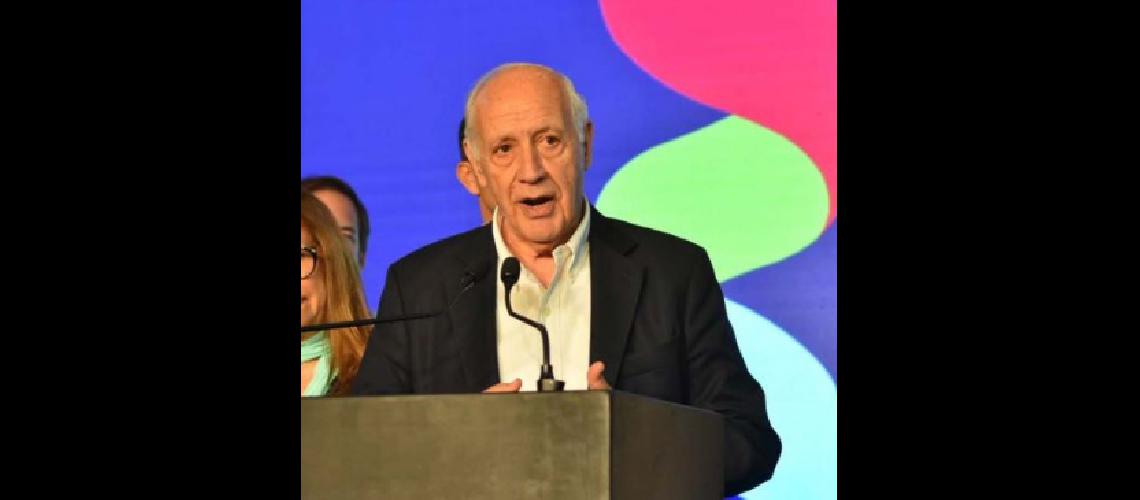 Lavagna dijo que trataraacuten #147de lograr mayores consensos#147