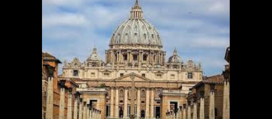 El Vaticano pidioacute perdoacuten por los abusos en Proacutevolo