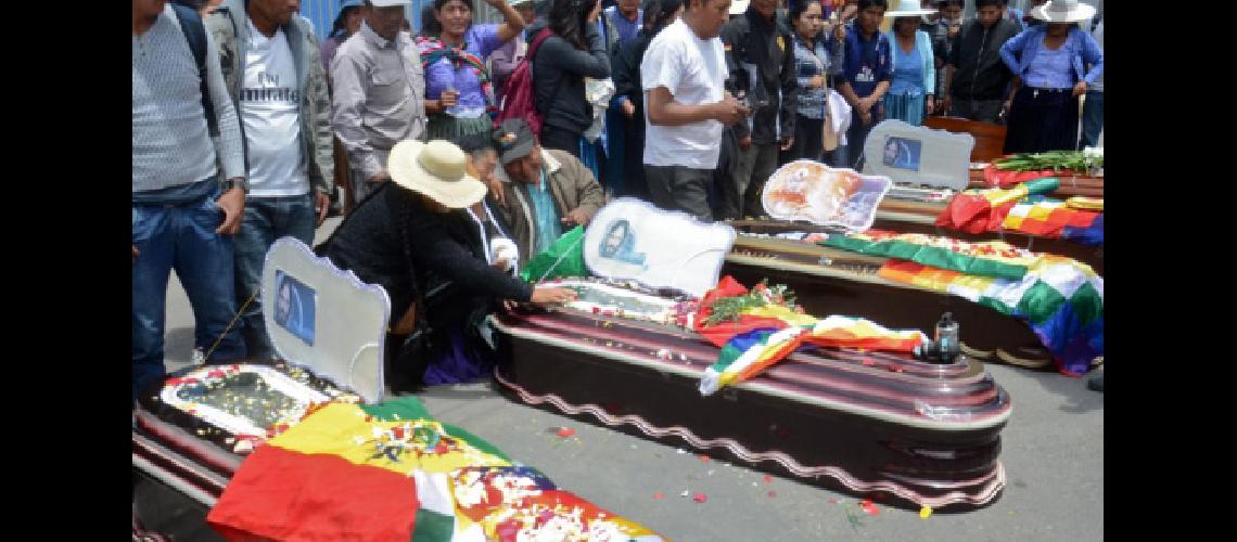 La cifra de muertos por las protestas en Bolivia subioacute a 27