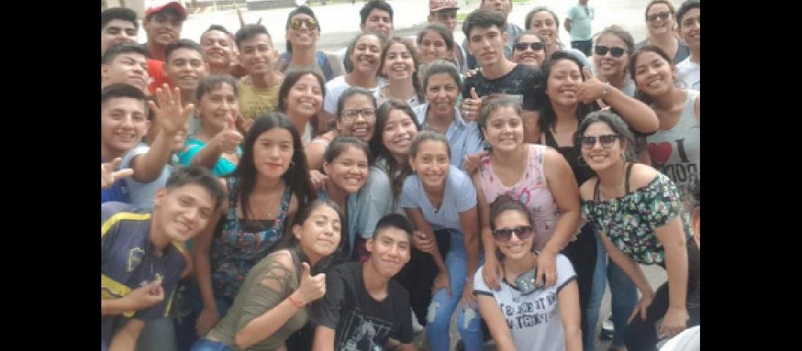 Estudiantes del Ramal visitan San Salvador