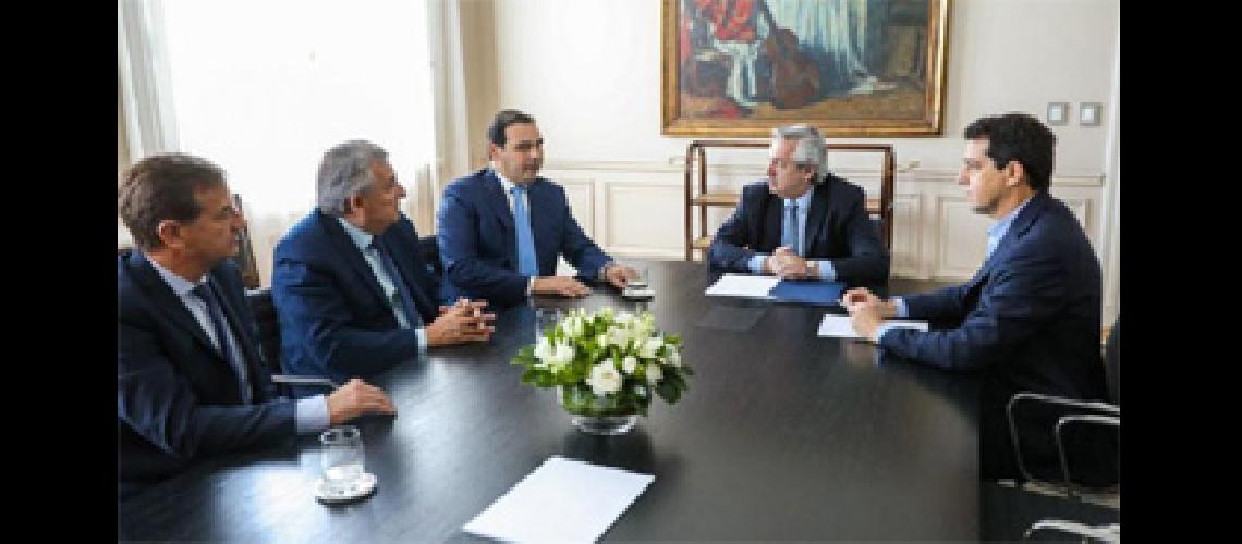 El Plan contra el Hambre #147una inyeccioacuten al consumo#148