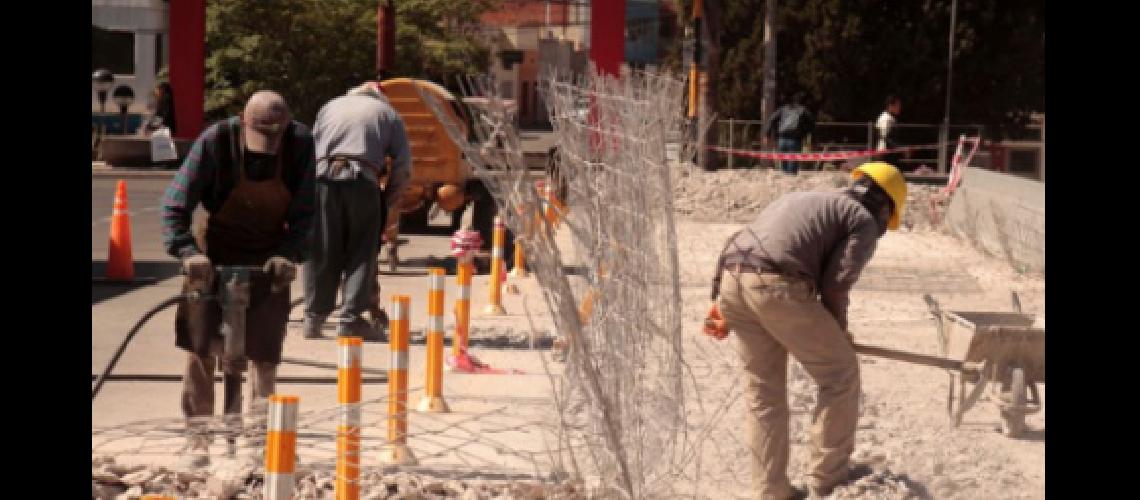 El desempleo en Jujuy cayoacute al 48-en-porciento- frente al 97-en-porciento- de la media nacional