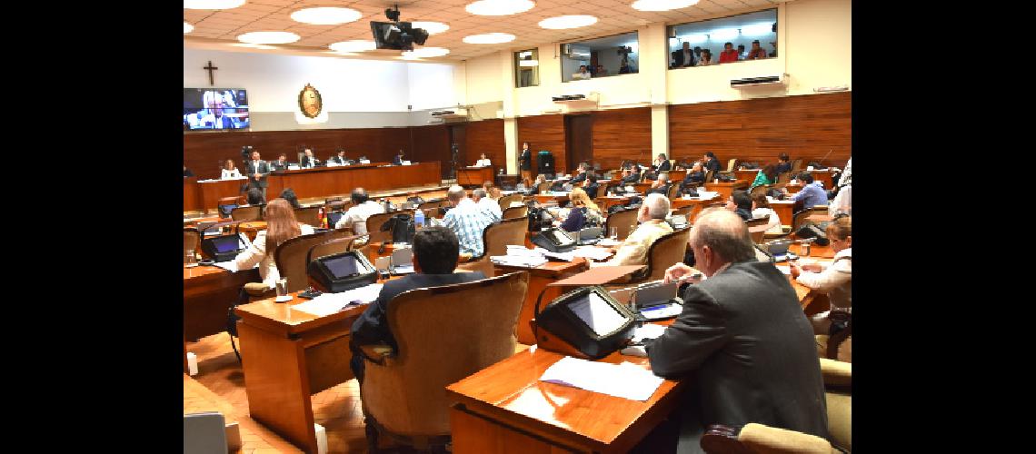 El Ejecutivo hariacutea cambios en el Instituto de Seguros