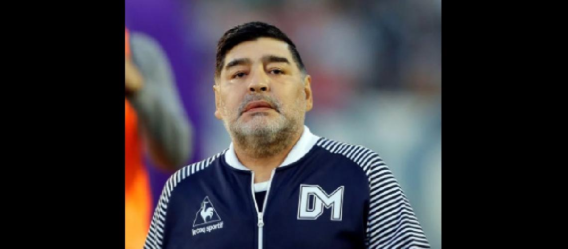 Diego Maradona retomoacute la praacutectica