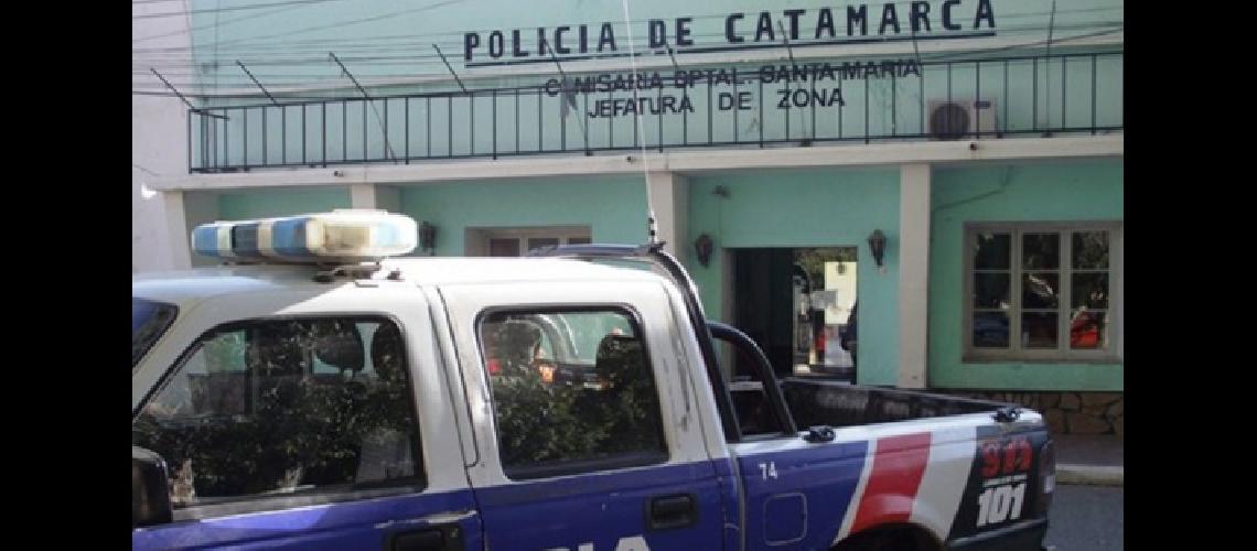 Detienen a un comisario catamarquentildeo acusado de abusar de una adolescente