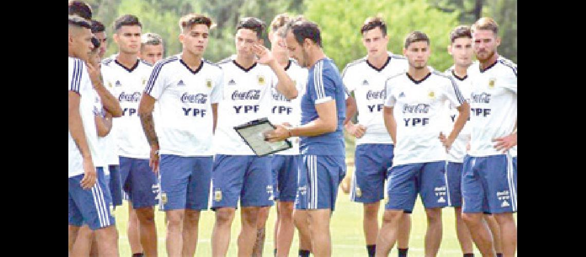 El seleccionado sub 23 debuta ante Uruguay en la fase final