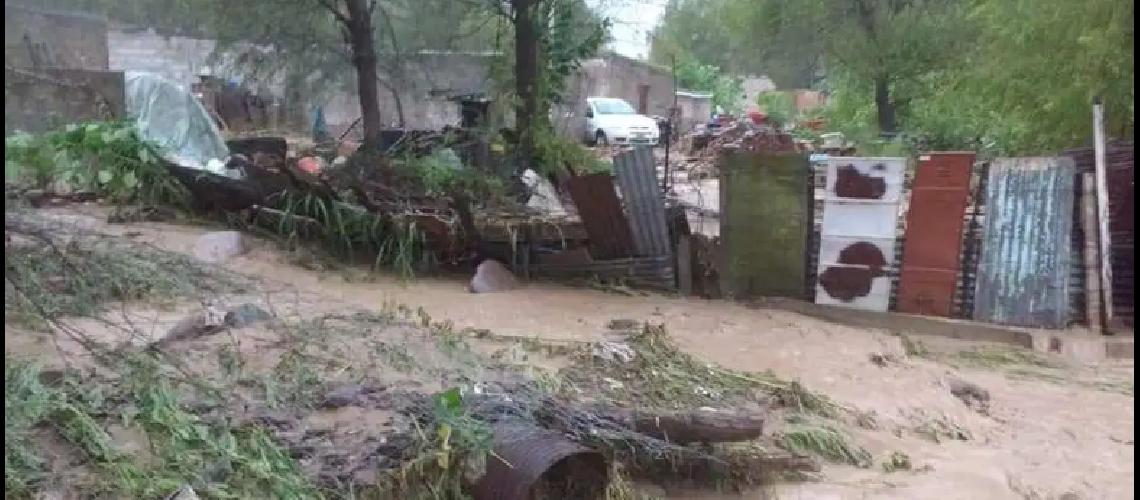 Otras 30 familias fueron evacuadas en El Chingo