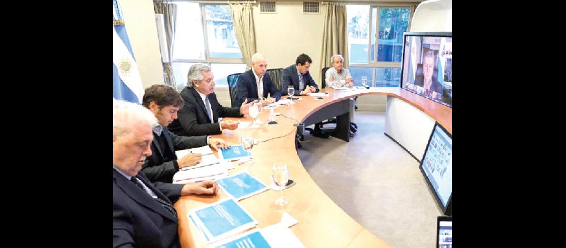 Fernaacutendez analizoacute con gobernadores la salida de la cuarentena