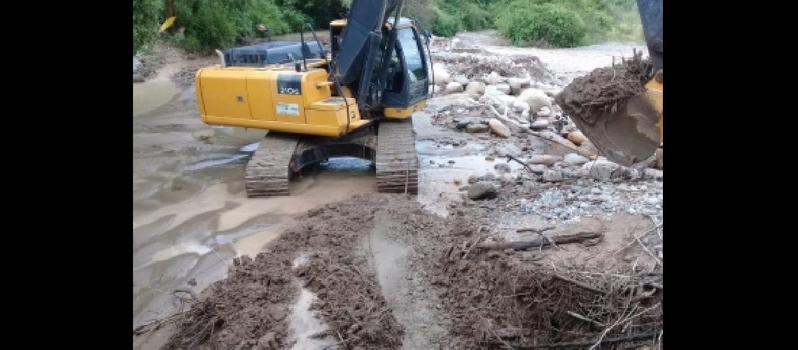 Intensas tareas de seguridad y asistencia hiacutedrica