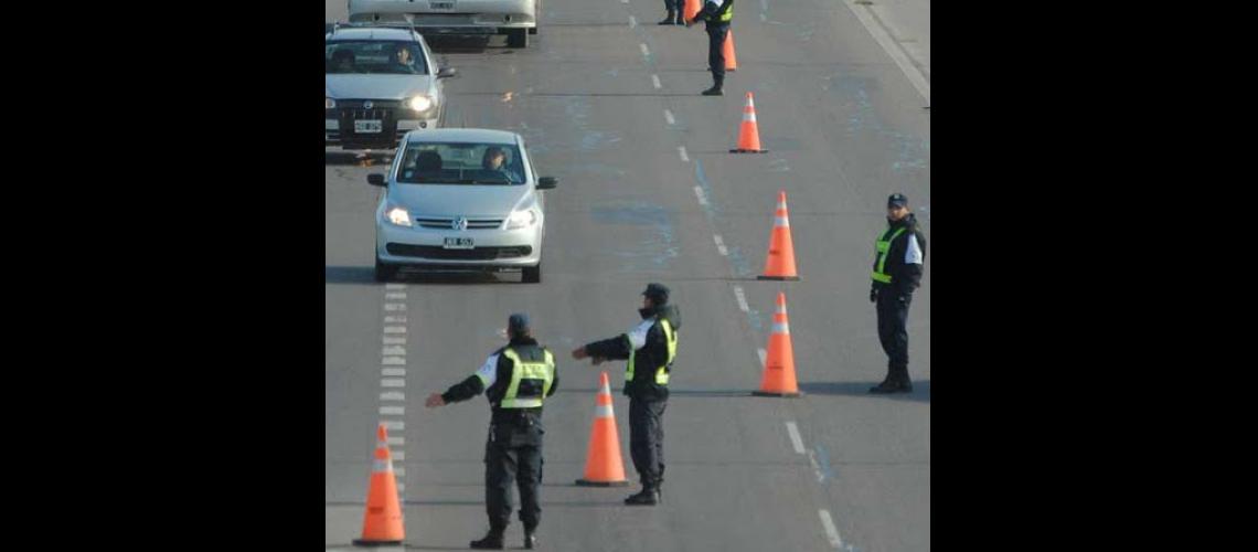 Rige la autorizacioacuten provincial para circular