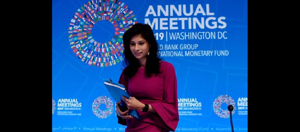 El FMI proyectoacute una recesioacuten global en 2020