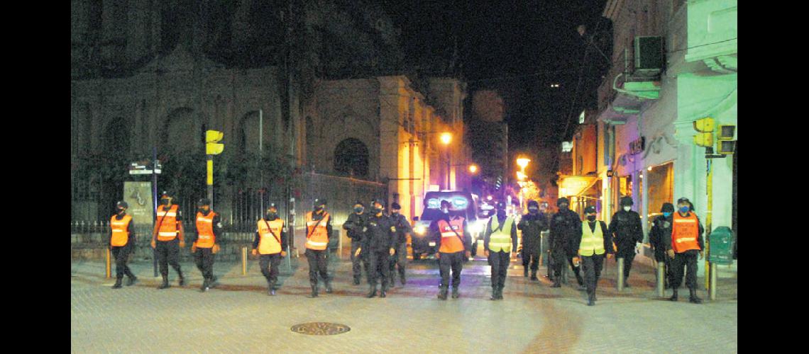 Demoraron a 52 personas por incumplir el aislamiento social