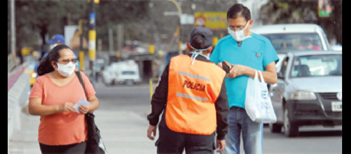 Estrictos controles durante la flexibilizacioacuten de la cuarentena