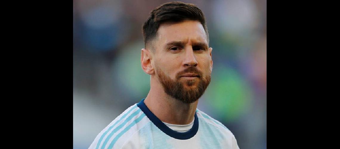 Messi estaacute noveno en el orden de jugadores maacutes cotizados