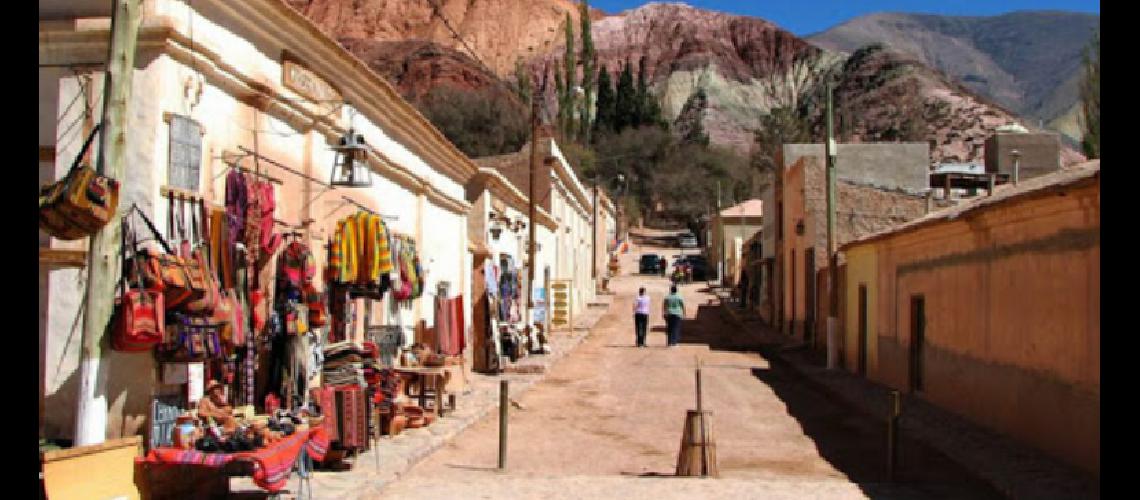 En Tilcara se reuacutene el sector turiacutestico de Quebrada y coordina actividades