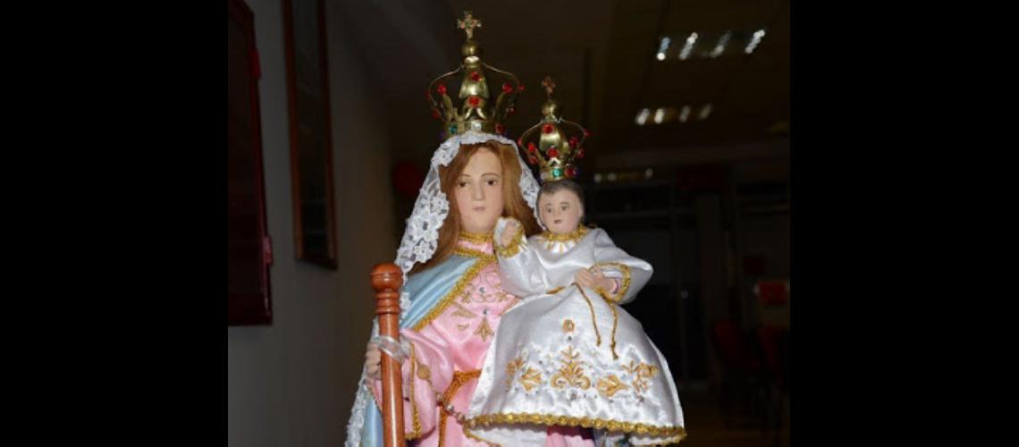 Iniciaron actividades por los 100 antildeos de la coronacioacuten de la Virgen