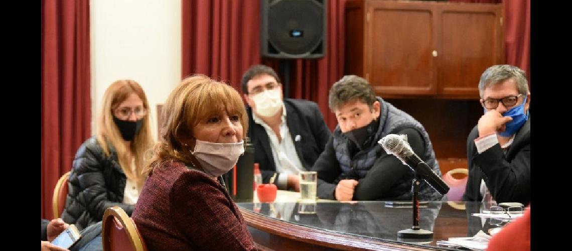 Diputados trataraacute mantildeana la ley de Emergencia Turiacutestica