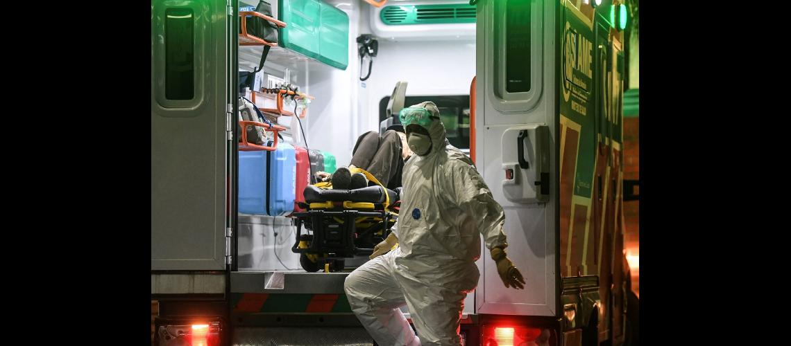 Reacutecord de contagios 904 casos positivos de coronavirus en el paiacutes