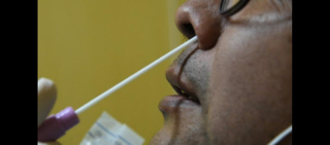 Salud implementa el #147Plan escuadroacuten PCR#148