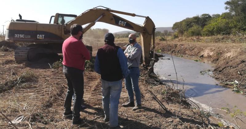 La mega obra de drenajes y riegode Manantiales avanzoacute un 65-en-porciento-