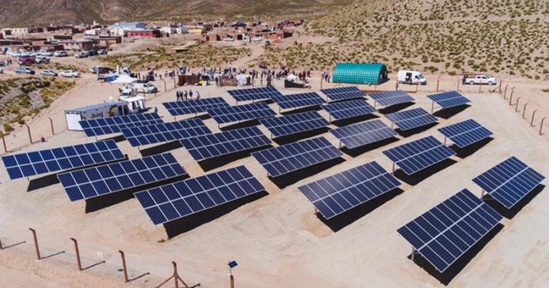 Reanudan las obras para otros dos pueblos solares 