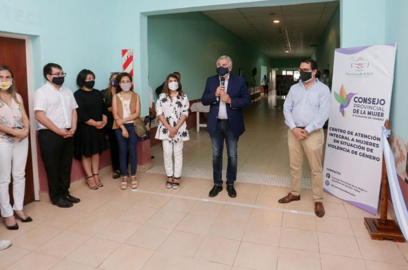 Inauguraron centro de ayuda y atencioacuten a mujeres viacutectimas de maltrato