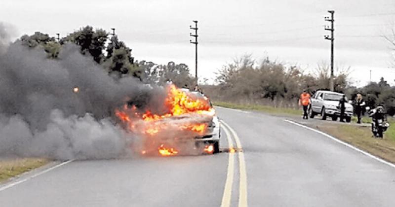 Prendioacute fuego al novio lo matoacute y quedoacute detenida