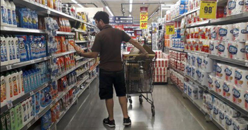 Ventas en supermercados cayeron por segundo mes consecutivo- 23-en-porciento- interanual