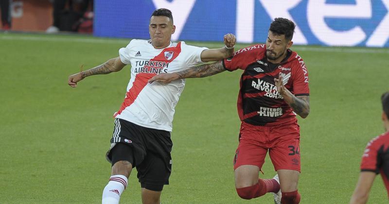 River sufrioacute pero pasoacute a cuartos de final de la Copa Libertadores